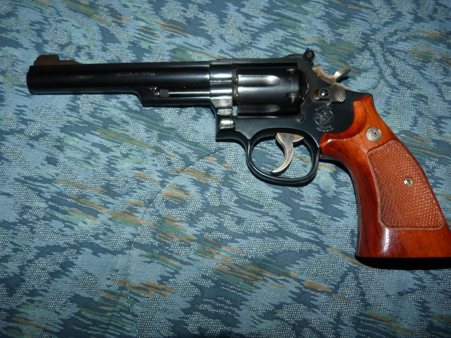 Collectable Smith & Wesson 357 Mag Model 19-6 357 Magnum Revolver - Excellent! 1989 2