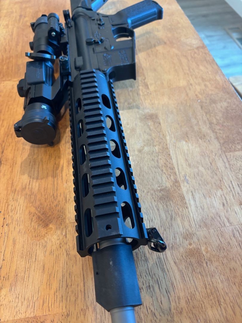 AR-15  .223 DPMS 5