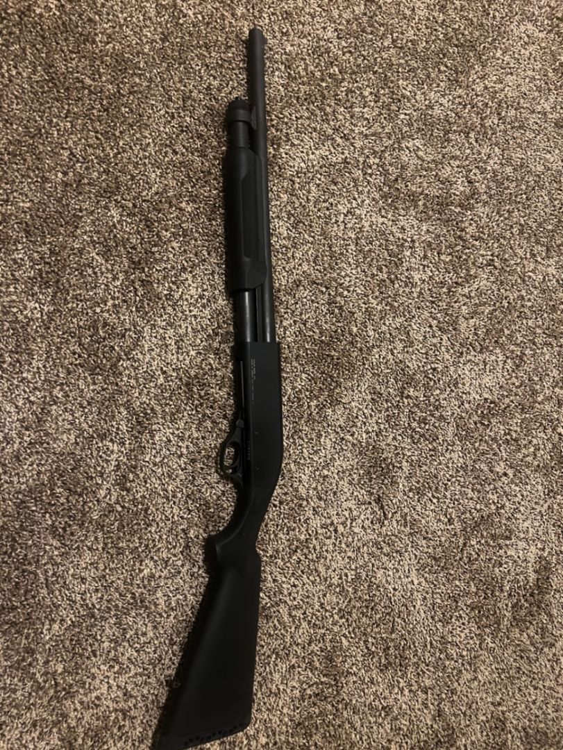 Churchill 612 12 gauge pump action shotgun 3