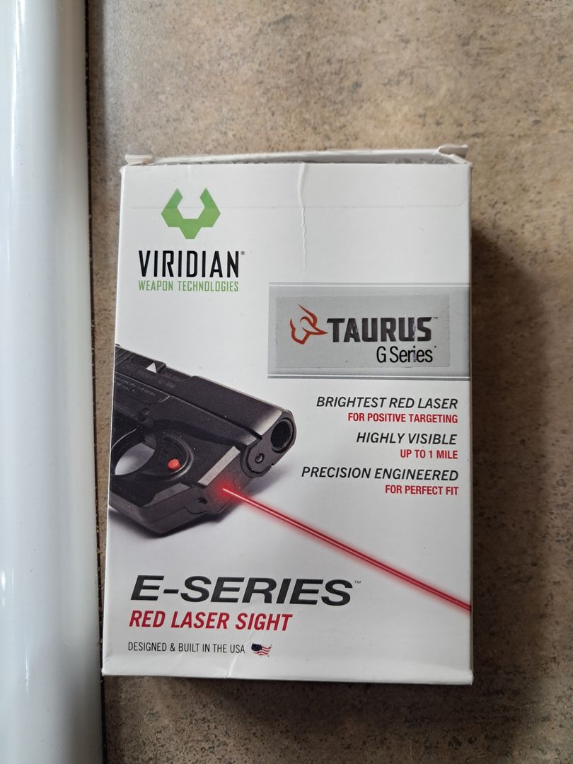 BUNDLE Taurus G3C 9mm w/ 3 mags, carbon holster and Viridian laser  4