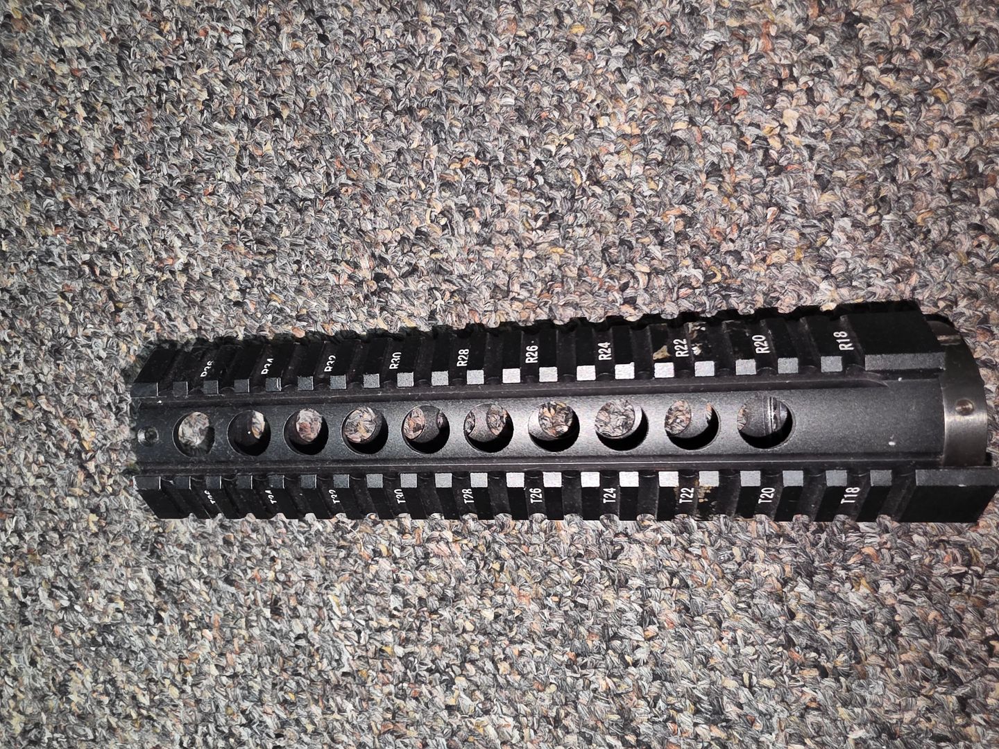 Free float 9" quad rail