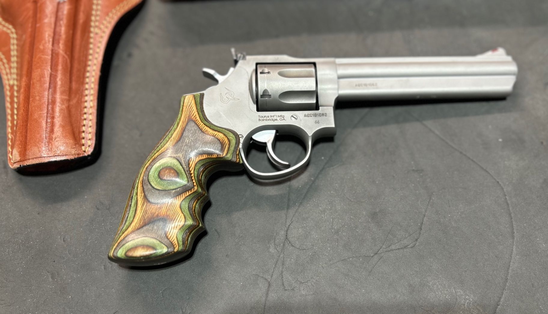 Taurus 357 magnum 2