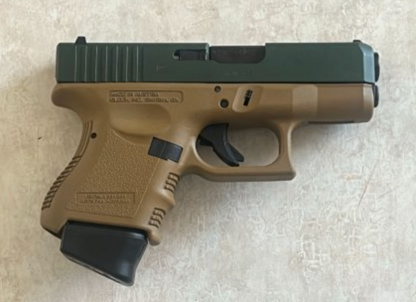 Glock 27 (Gen 3) – .40 S&W 4