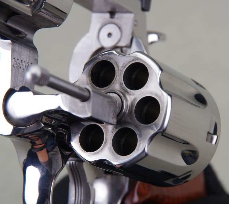 1986 Colt Combat Cobra chambered in 357 magnum