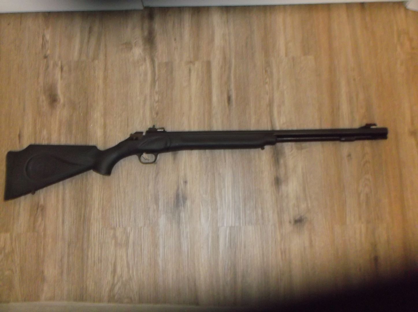 thompson center IMPACT 50 CAL MUZZEL LOADER