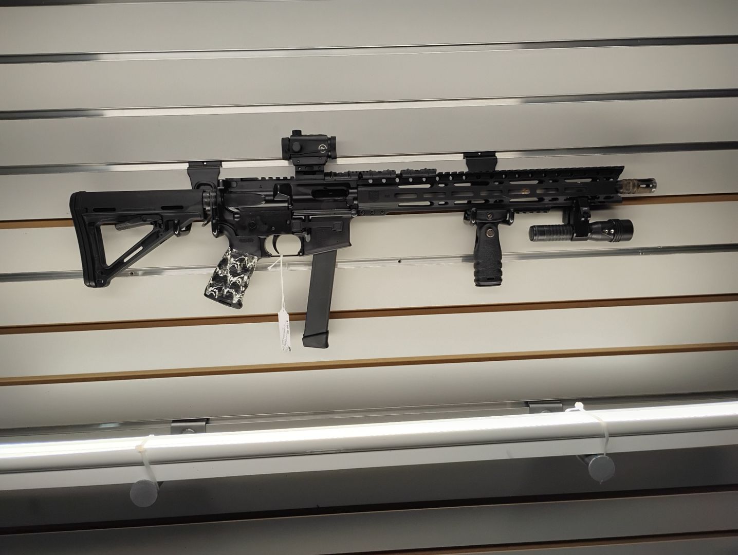 Diamondback DB9R 9mm Semi-Auto Rifle