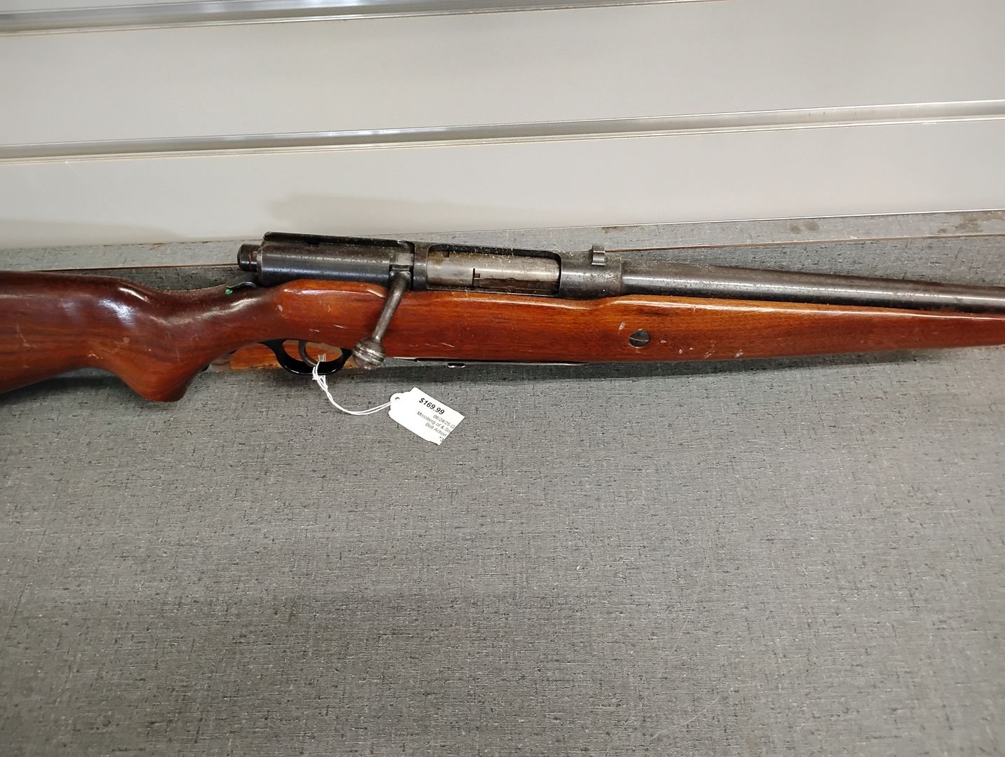 Mossberg model 185KB 20GA Bolt Action Shotgun 3