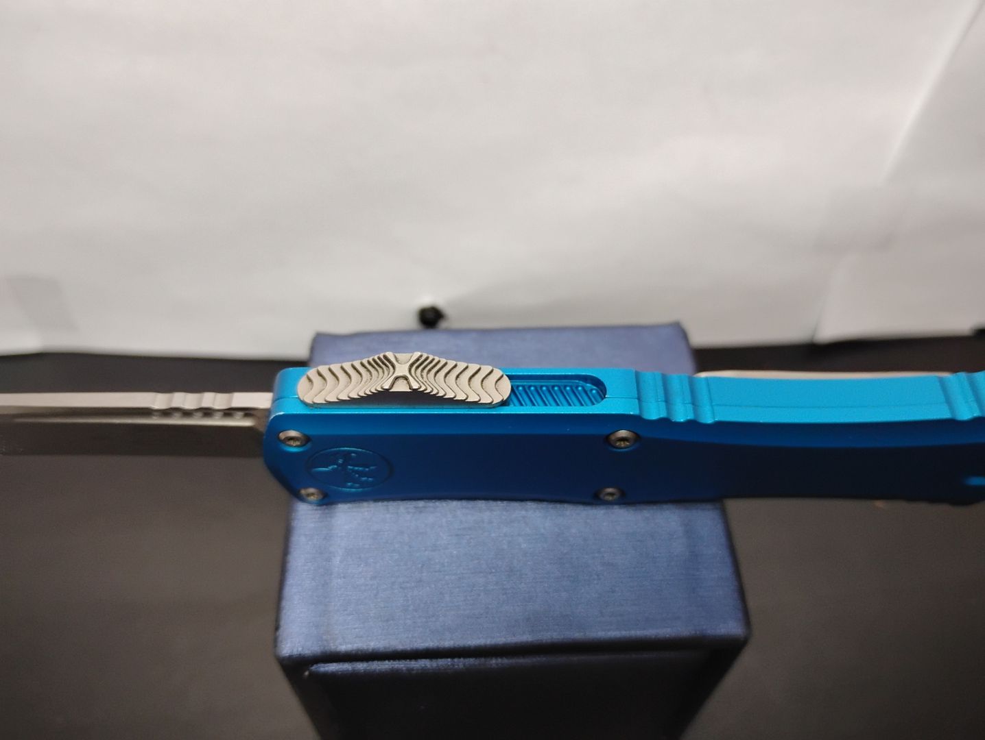 ***SOLD*** Microtech Hera II OTF Automatic Knife 3" 5