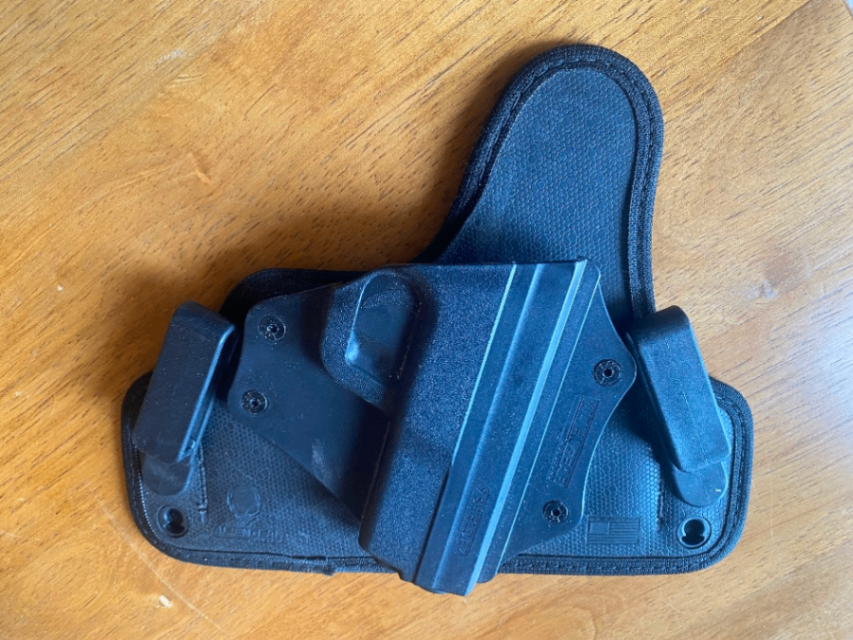 Alien Gear Holster for 9mm Shield EZ