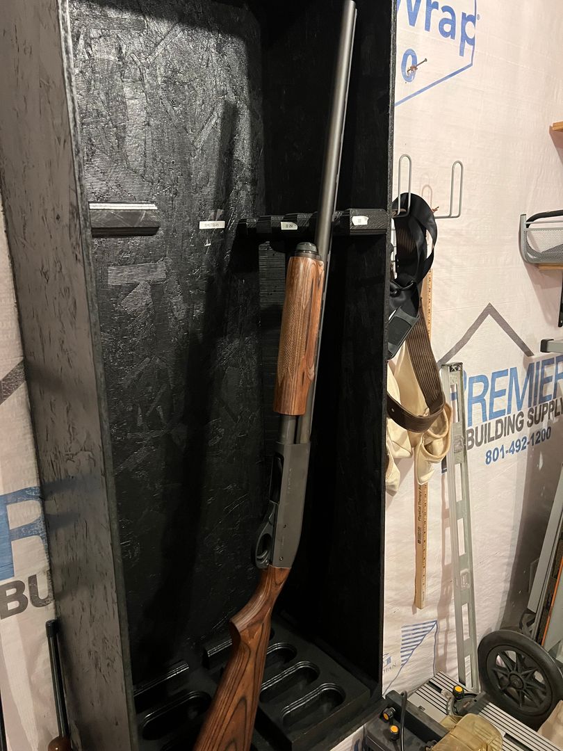 Remington 870 12 ga Shotgun 3