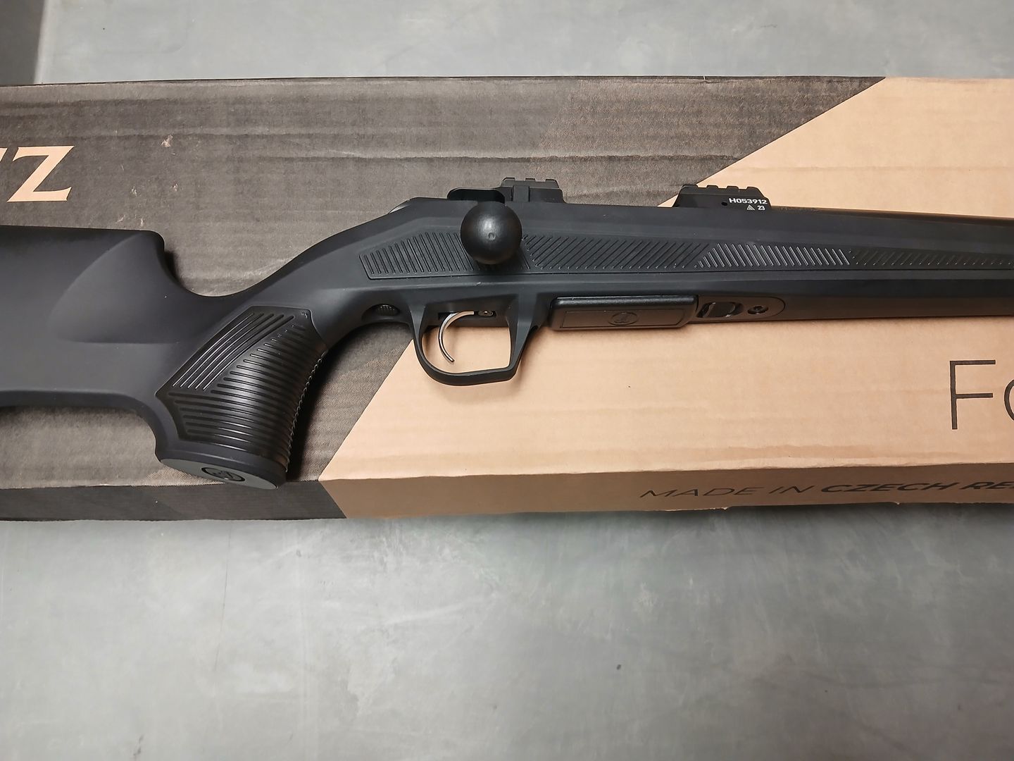 CZ 600 .223 24"