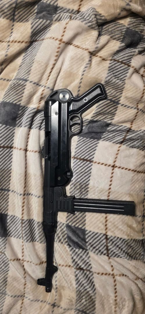 Mp40