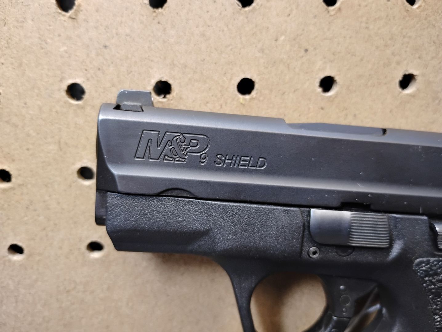 ***SOLD*** Smith & Wesson M&P Shield 9 Semi-Auto Pistol 4