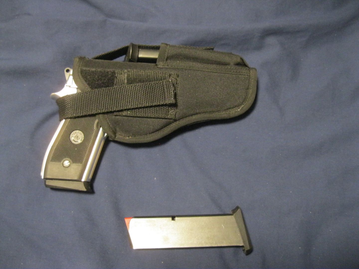 Taurus P945 Chrome 1311 ACP 4