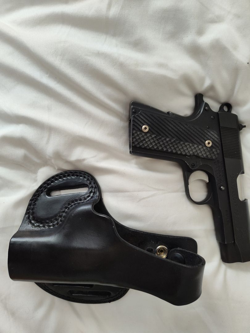 SPRINGFIELD ARMORY 1911 .45 COMPACT 2