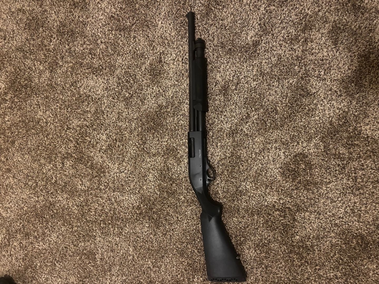 Churchill 612 12 gauge pump action shotgun 5