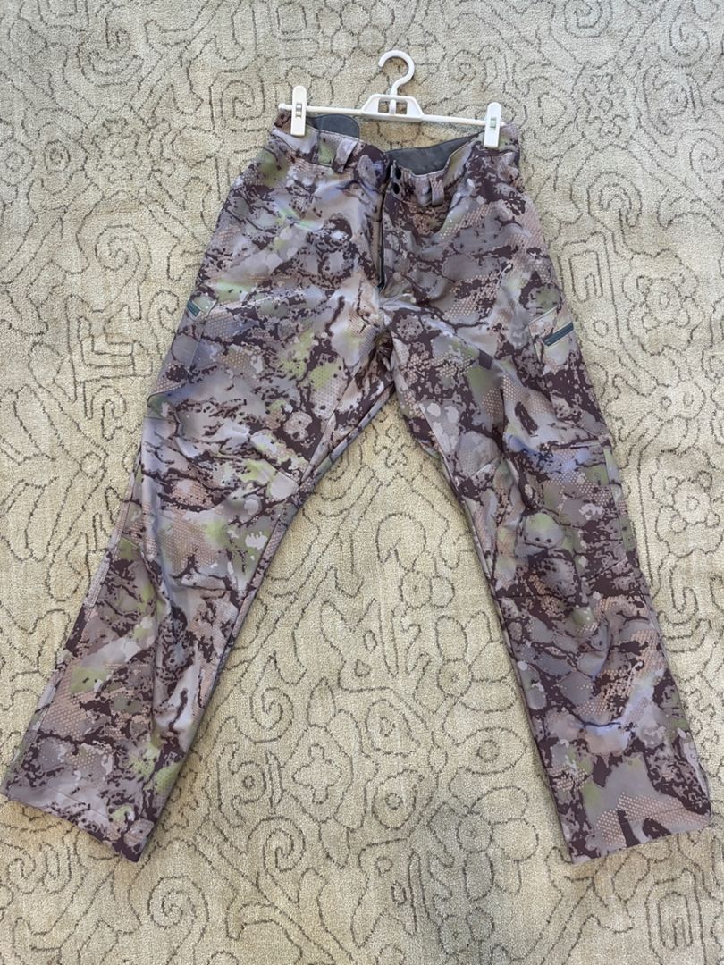 SixSite soft shell pants sz 38