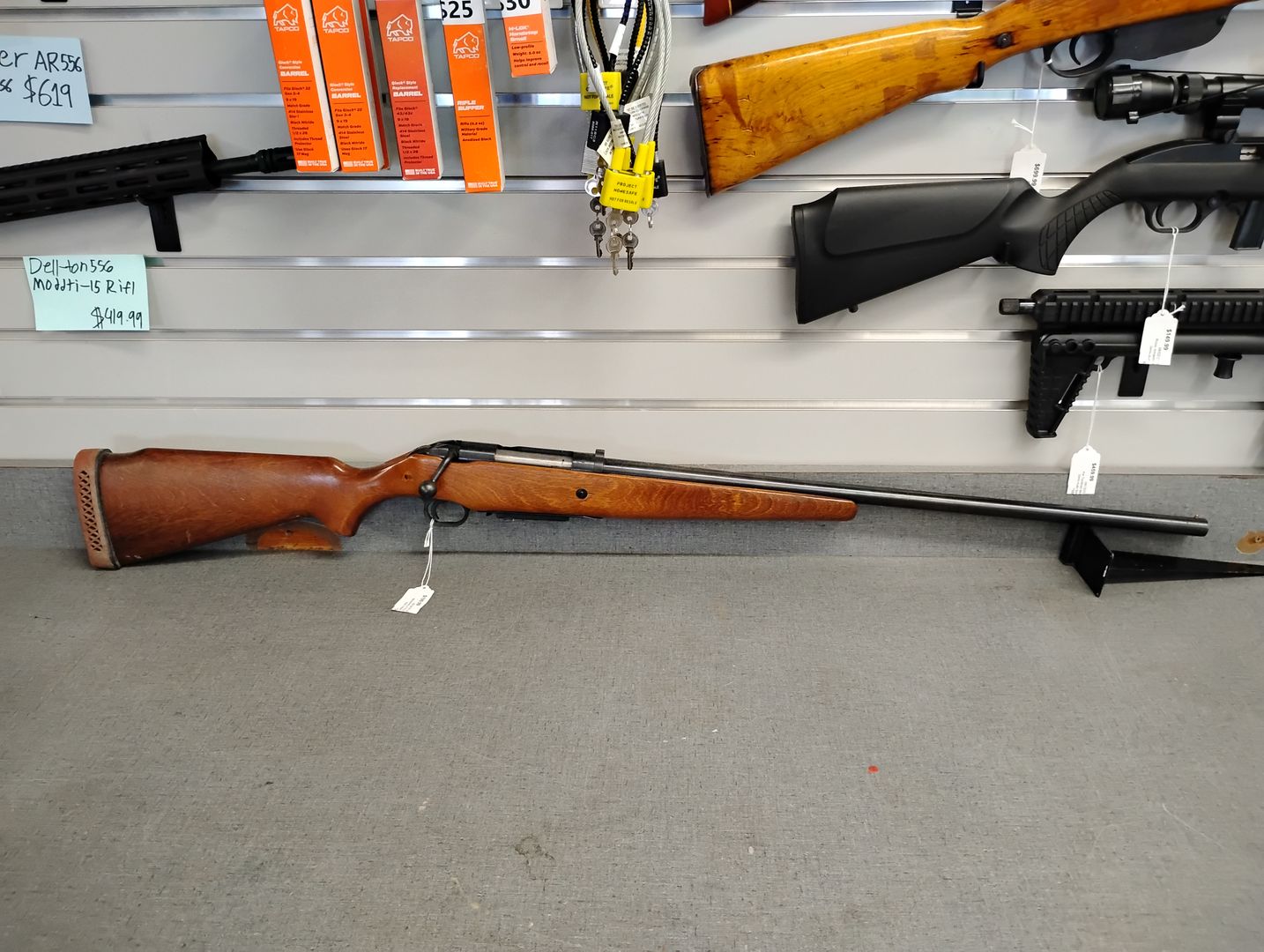 Mossberg model 385T 20GA Bolt Action Shotgun
