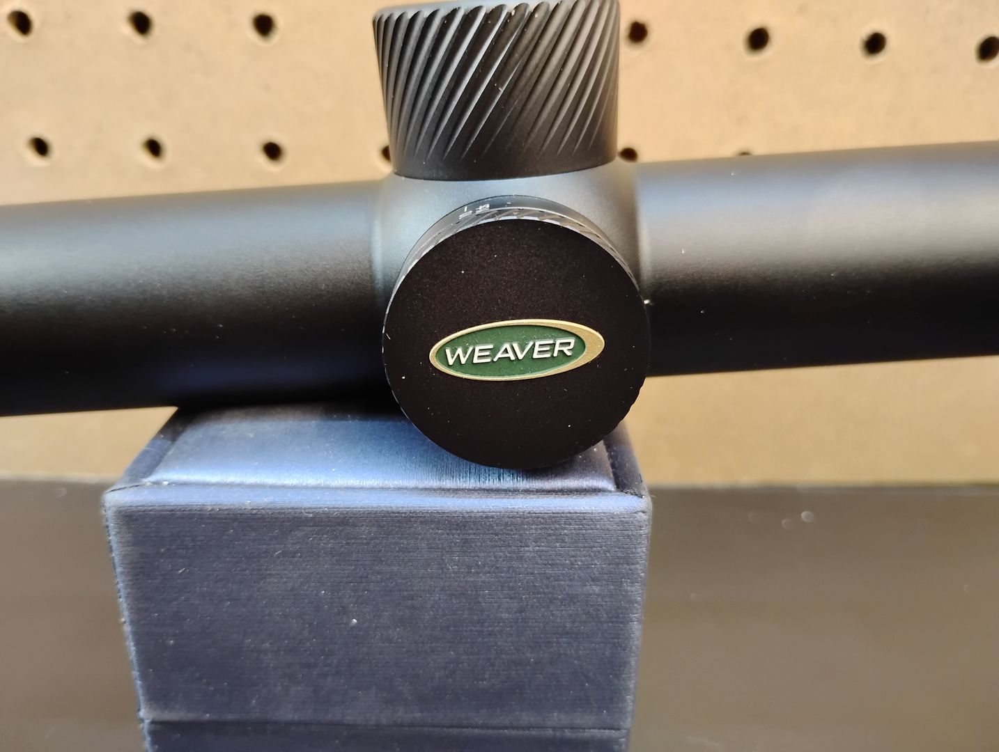 Weaver Classic Series Rifle Scope - 6-24x50mm 30mm (NEW) 4