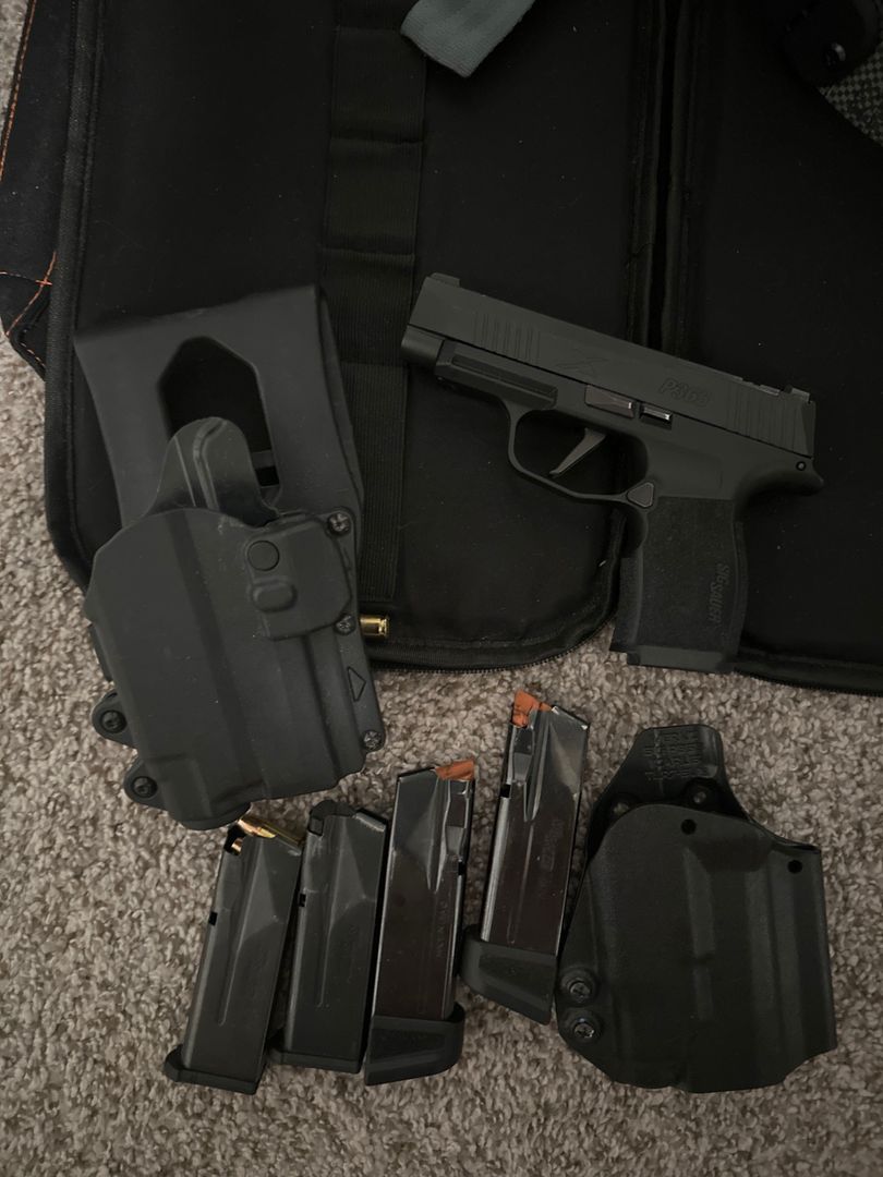 Price drop: Sig p365xl bundle, tlr7sub mags and holsters