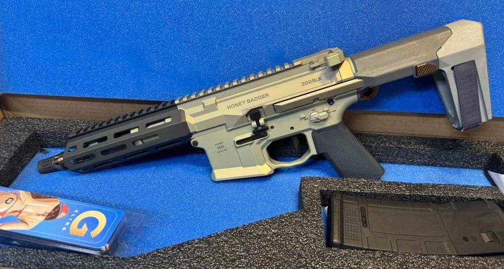 Honey Badger pistol with brace- 300AAC- Excel condition 