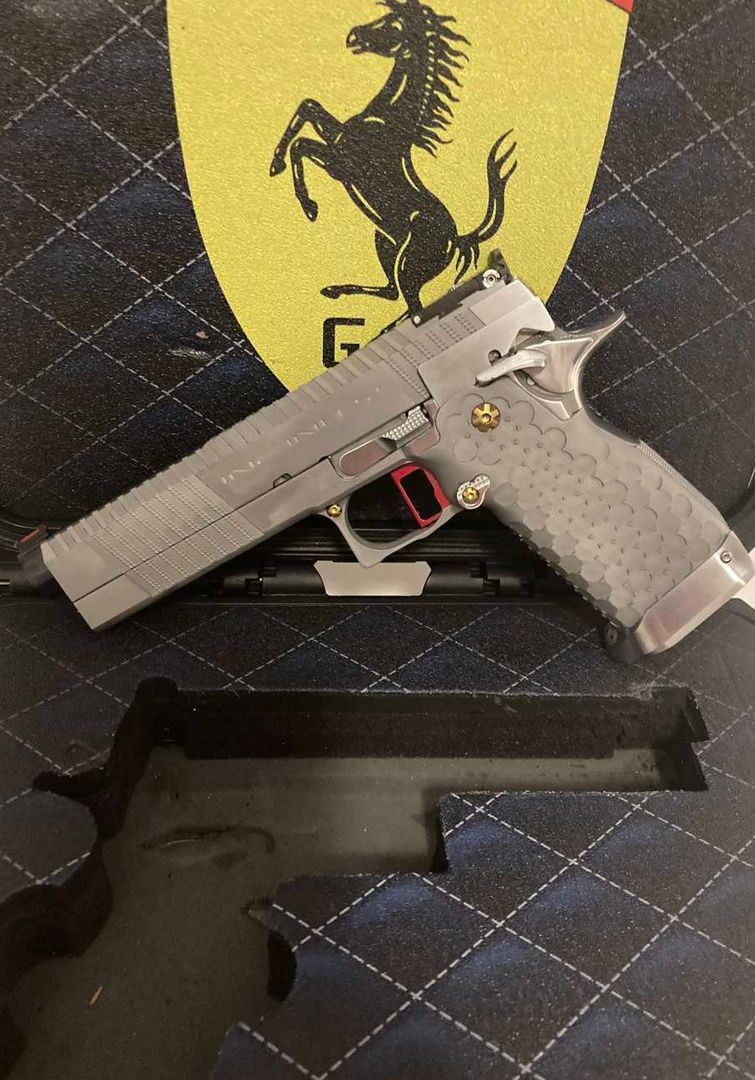 SVI INFINITY G2 CORSA 40 S&W. NIB 3