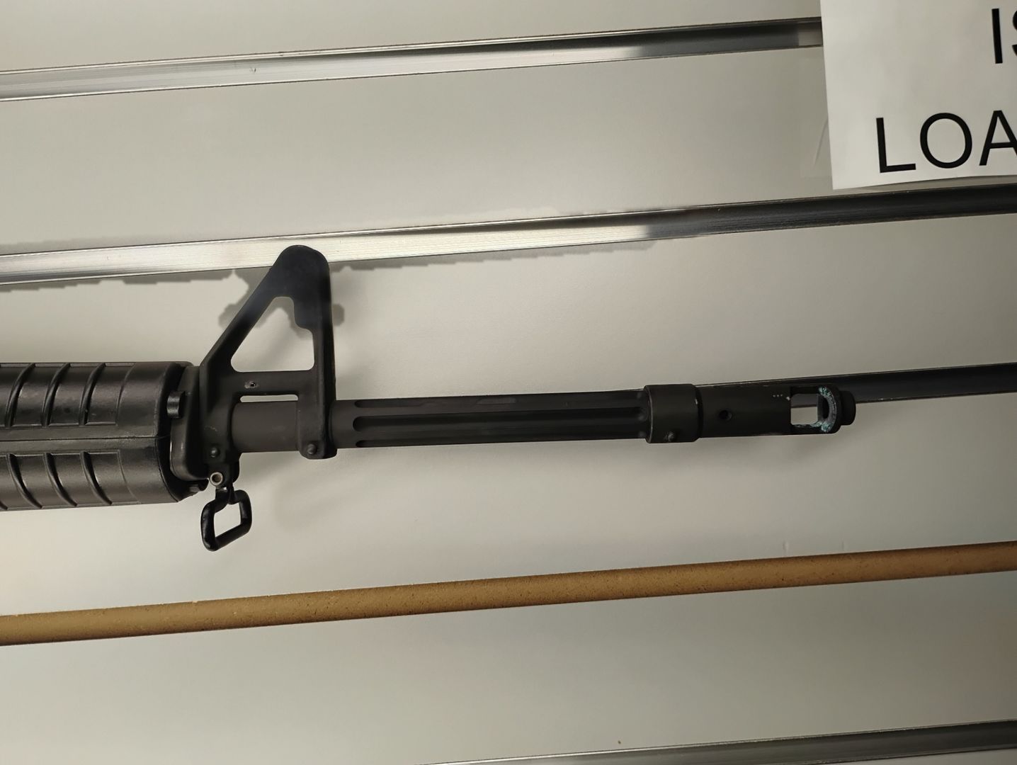 Bushmaster XM15-E2S - .223/5.56 Semi-Auto Rifle 4