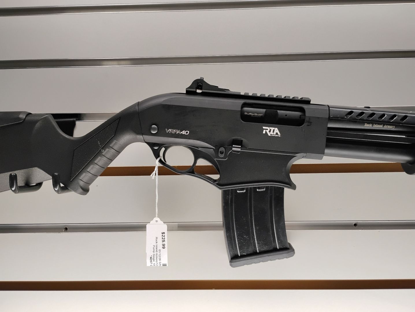 Rock Island Armoty VRPA40 5+1 12GA Pump Shotgun 3