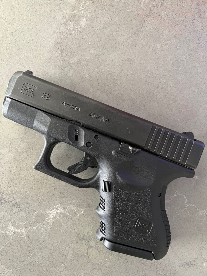 Glock 39 .45 GAP  2