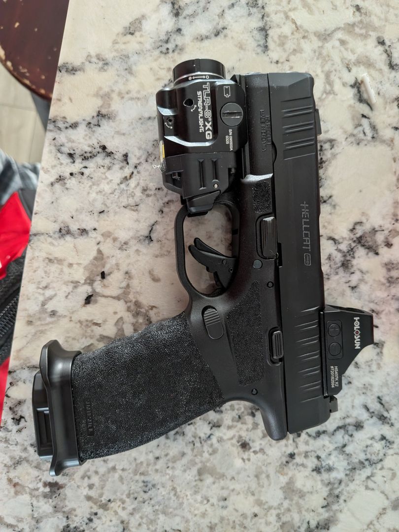 Springfield Hellcat Pro comp