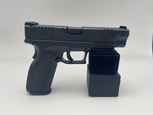 Springfield XDN-40 Semi-Auto .40 Pistol / E75003419