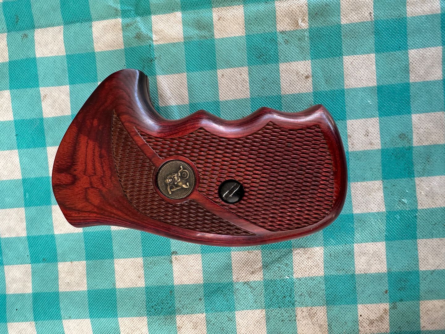 S&W combat grips lrg fr rnd butt