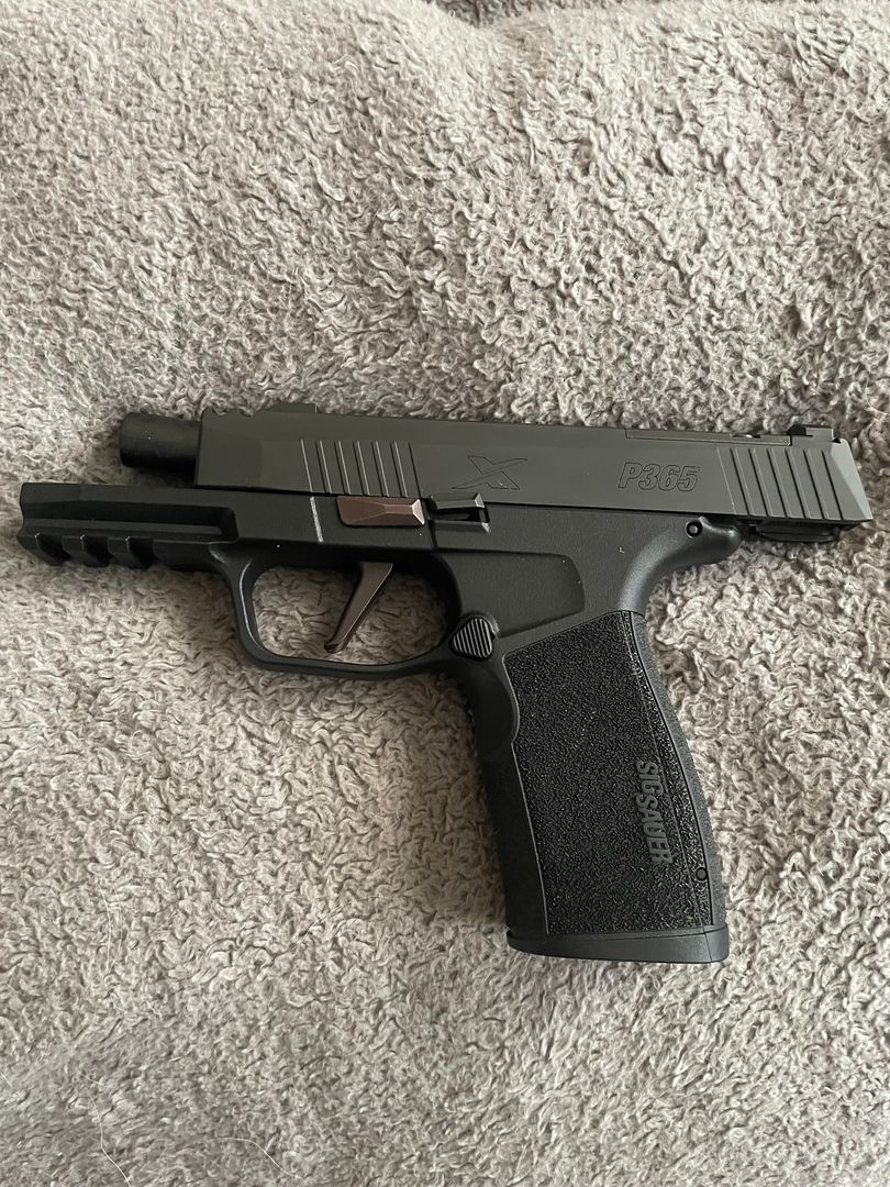 Sig Sauer P365 XMacro Comp 2
