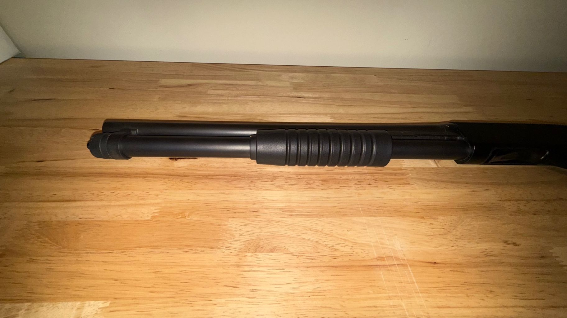 Winchester, 1300 defender 12 gauge shotgun 3