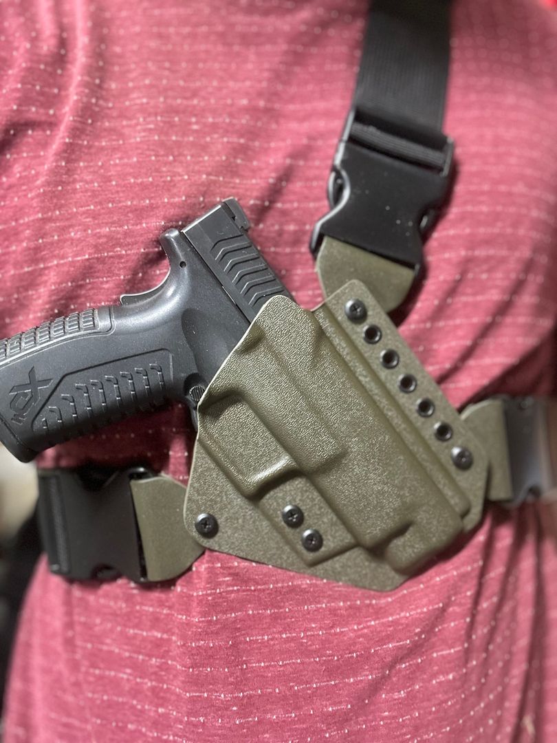 Custom holsters 3
