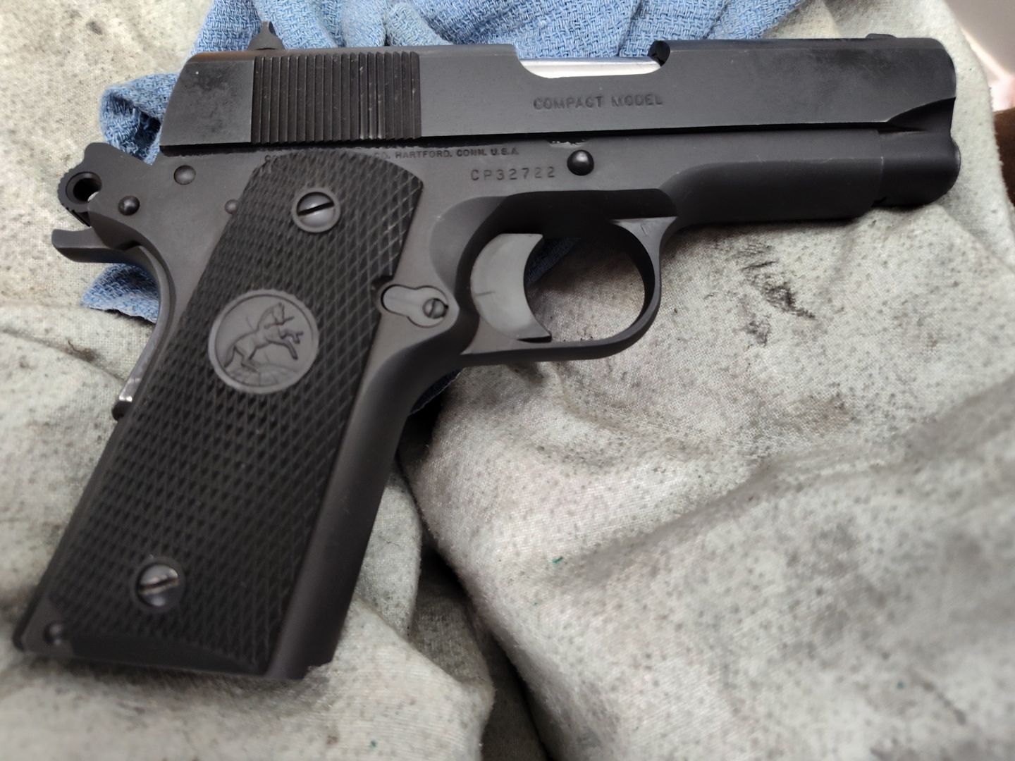 COLT 1991A1 .45 COMPACT (OFFICER) 2