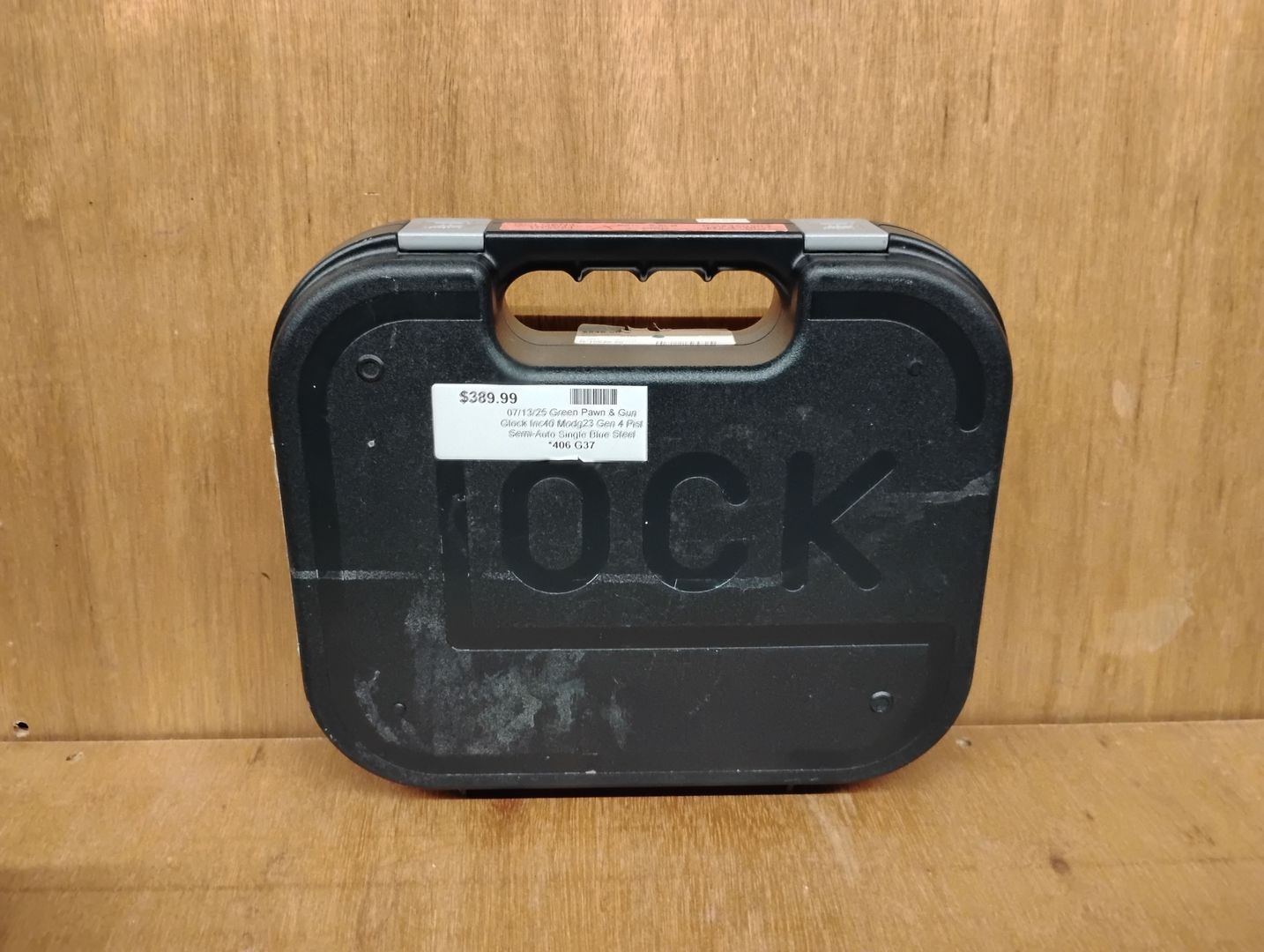 Glock 23 .40 SW Semi-Auto Pistol 4