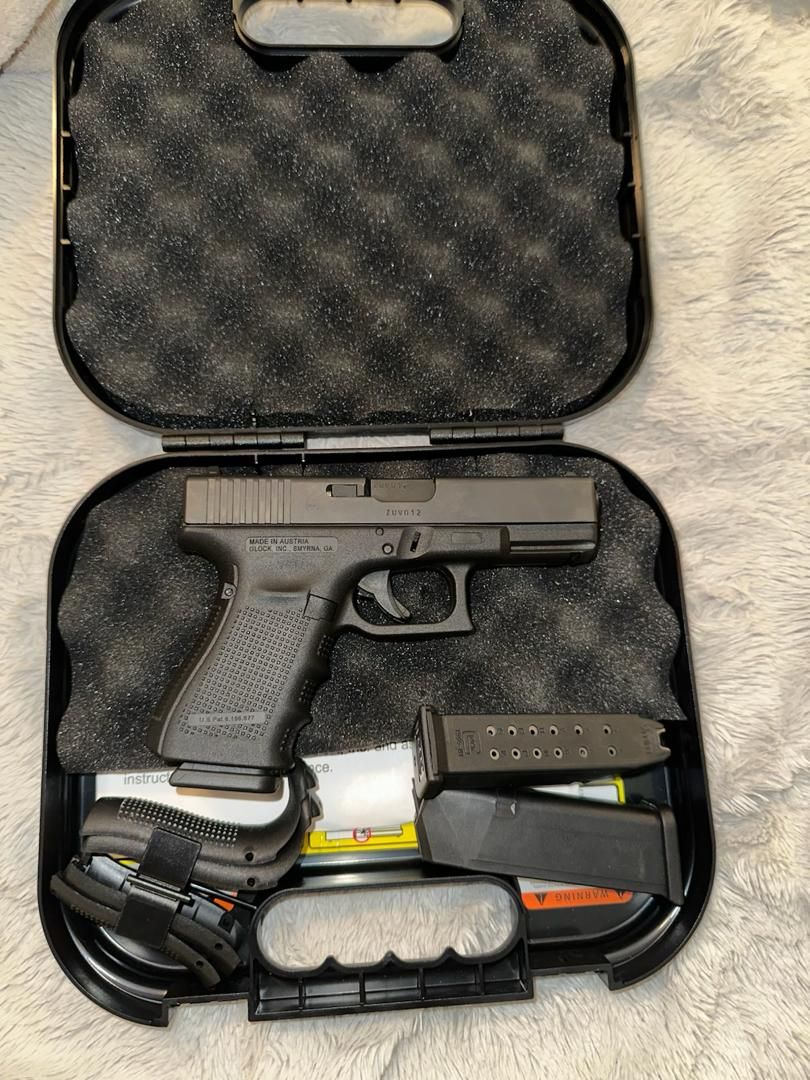 Selling NIB Glock 19 Gen 4 9mm that comes with 3 Mags