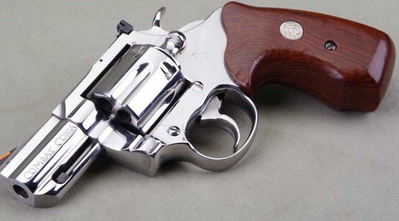 1986 Colt Combat Cobra chambered in 357 magnum 3