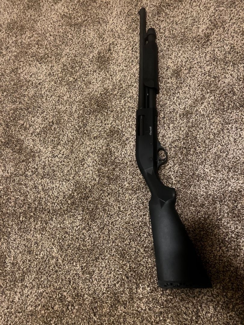 Churchill 612 12 gauge pump action shotgun 4