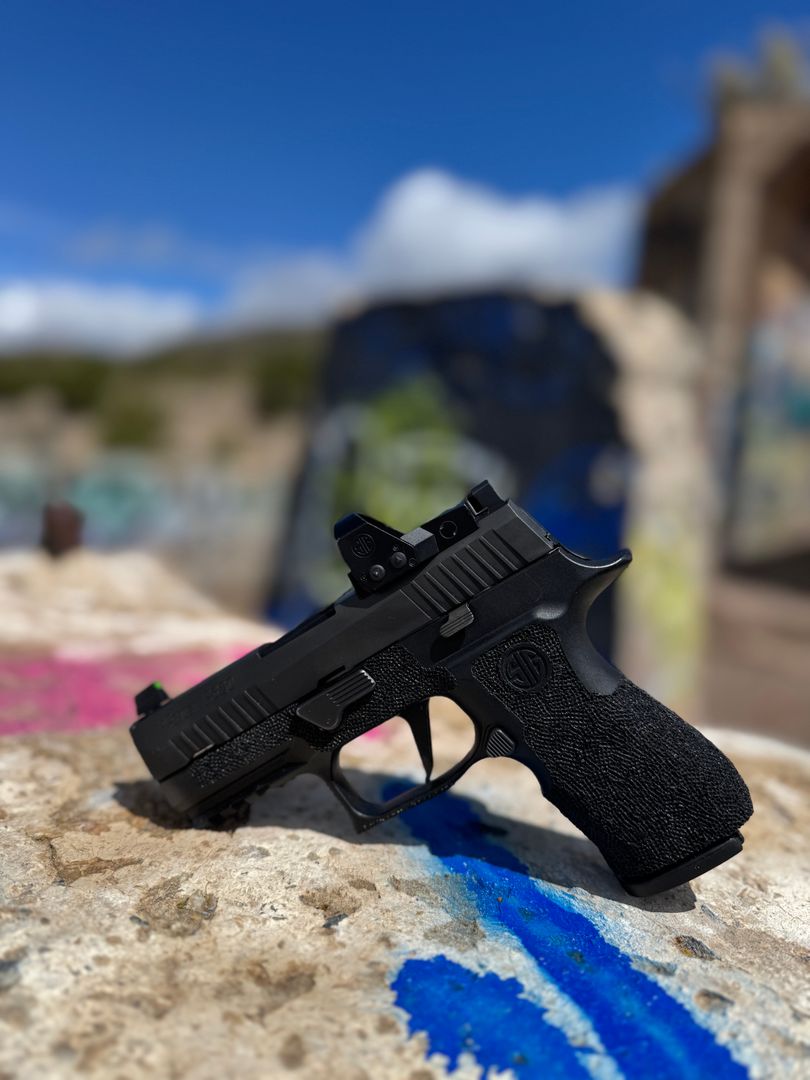 Hand stippling for polymer frames! 1 WEEK TURNAROUND TIME! GRIPM0DZ_LLC 4