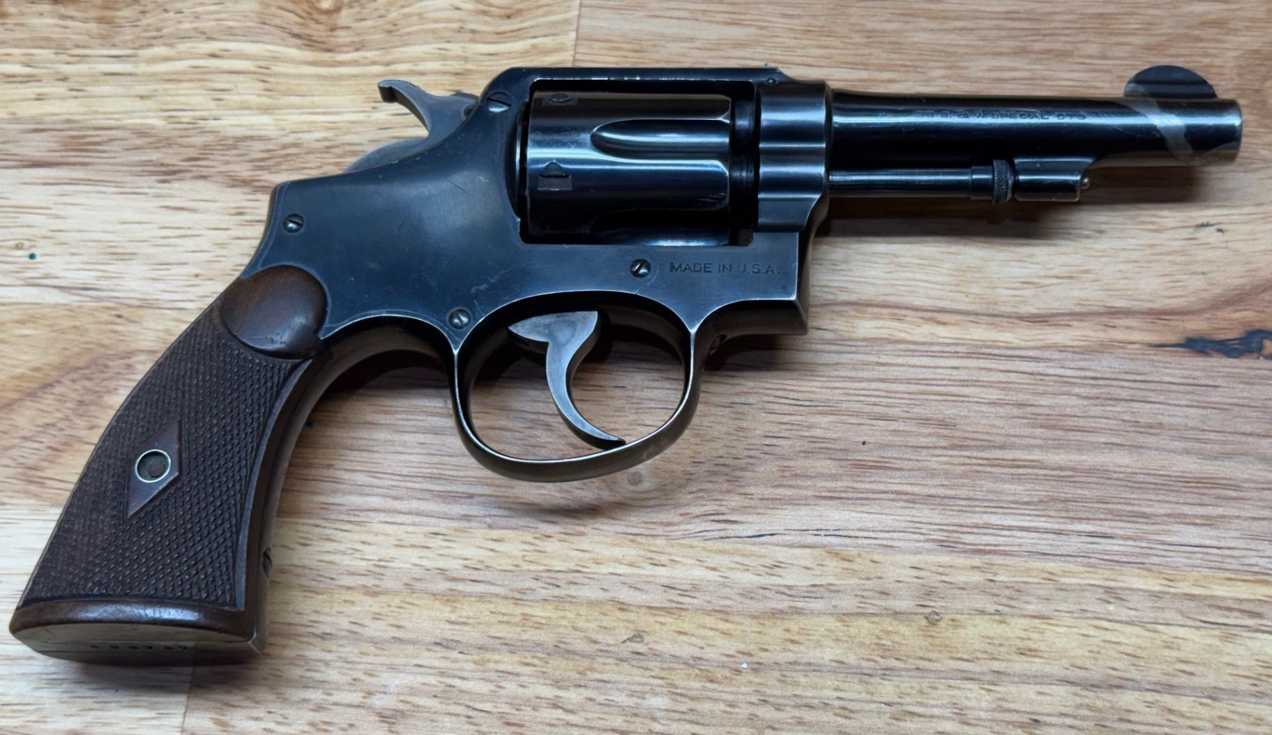Smith & Wesson 38 Special Police Military 