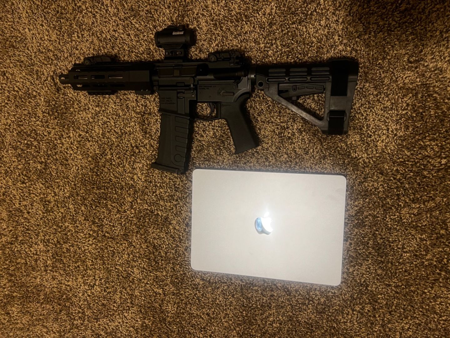 Left hand ejection Aero Precision M4E1 4