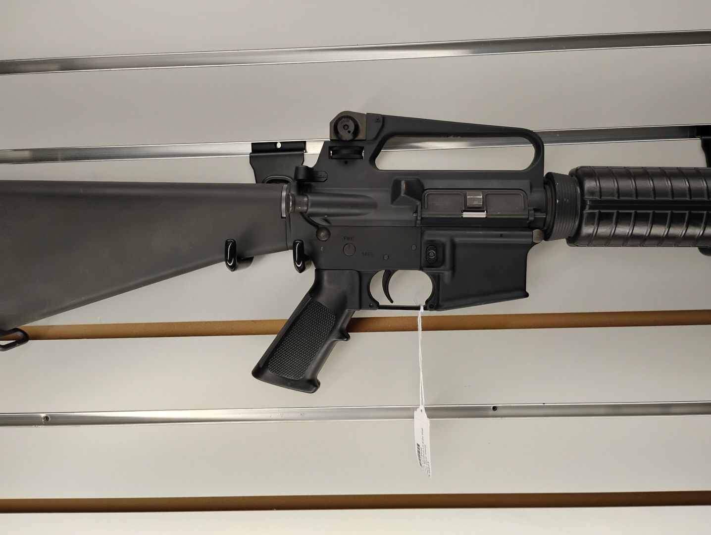 Bushmaster XM15-E2S - .223/5.56 Semi-Auto Rifle 2