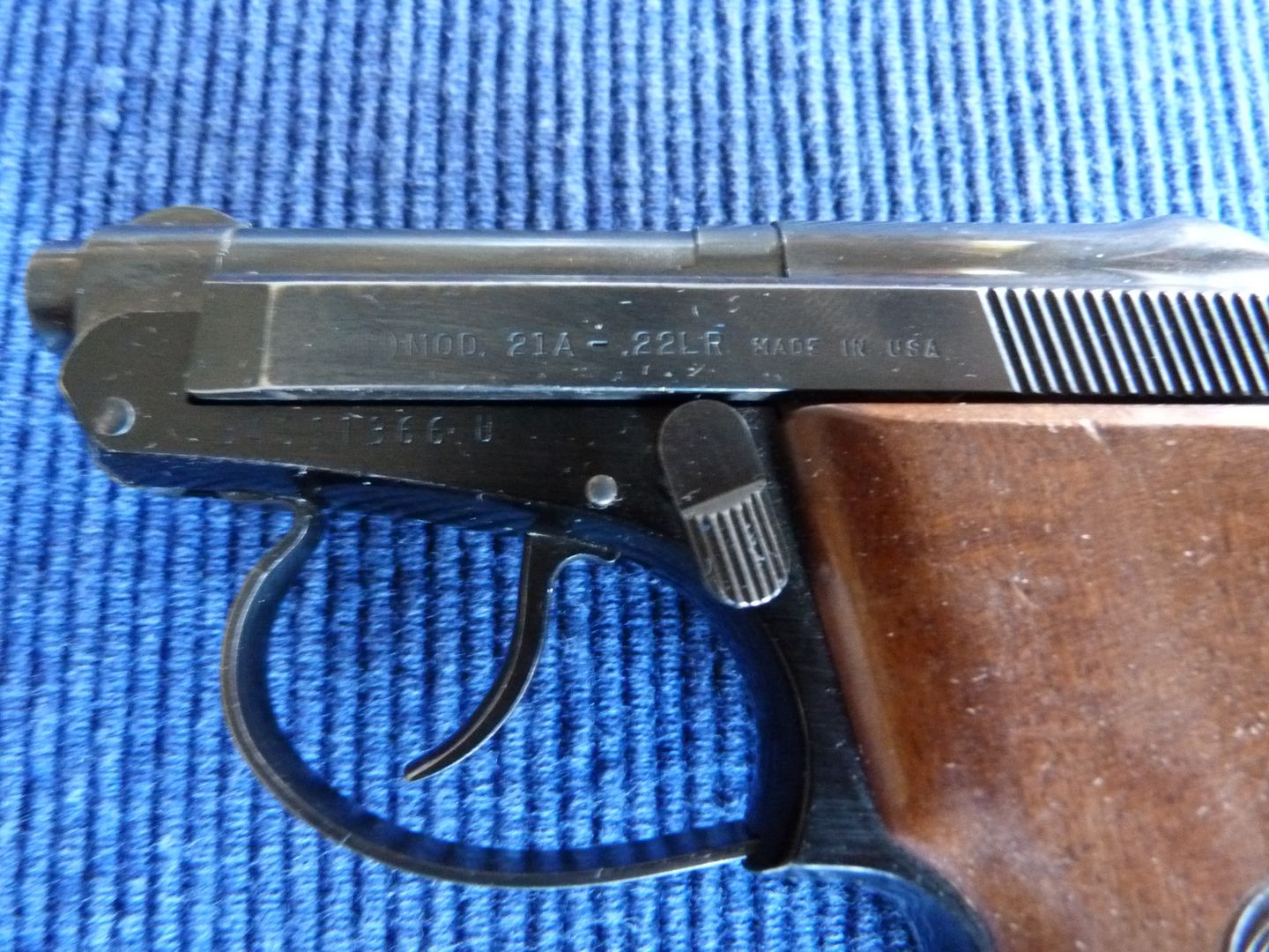 Beretta 21A 22 Pocket Pistol - w Original Box & Paperwork - Nice! 3