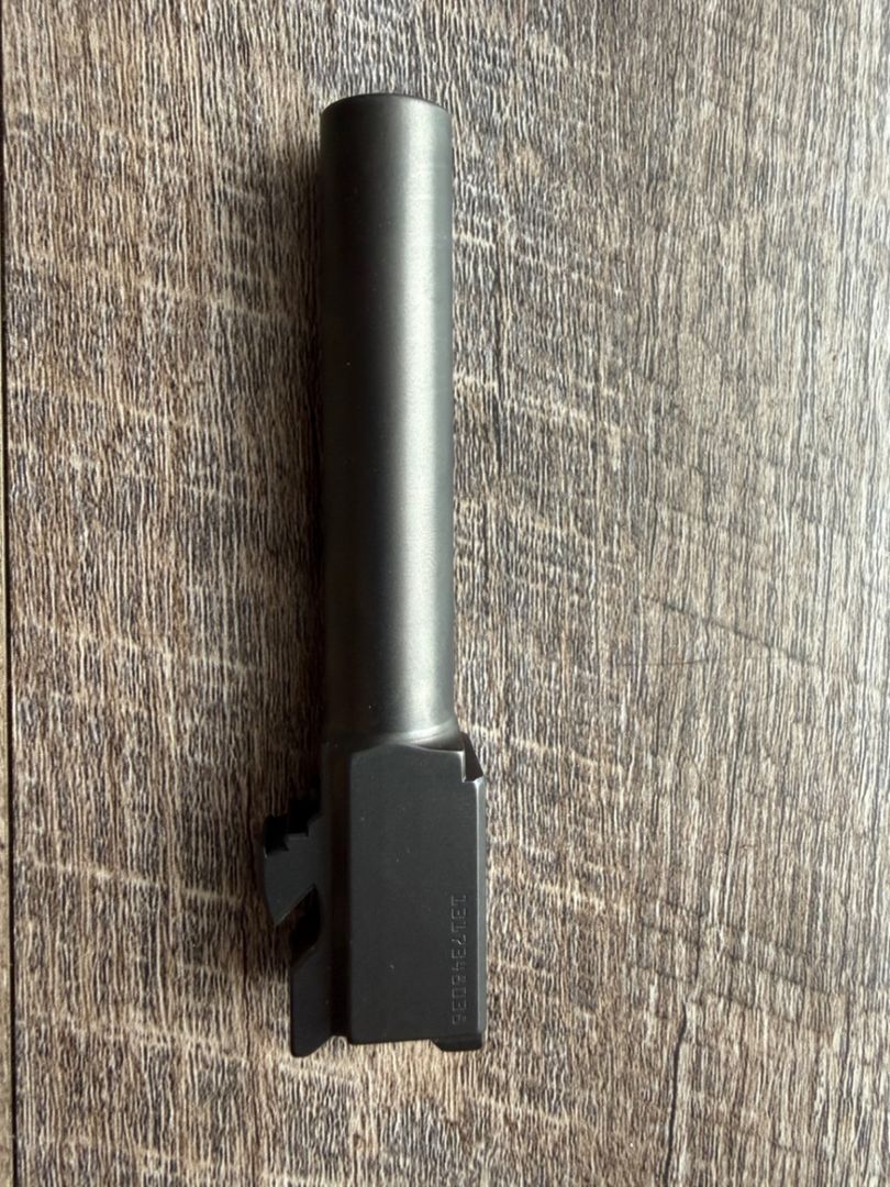 Unused Glock 19 Gen 5 OEM barrel 3