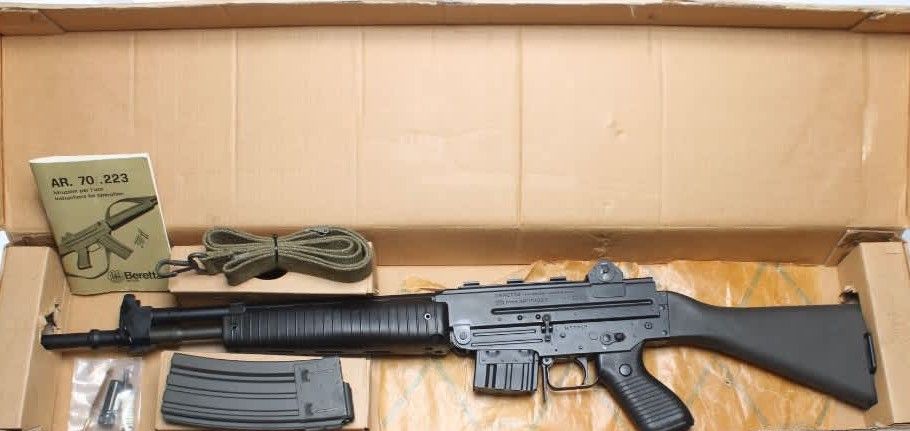 BERETTA MODEL 70 AR-70 LIKE NEW IN FACTORY BOX! 4