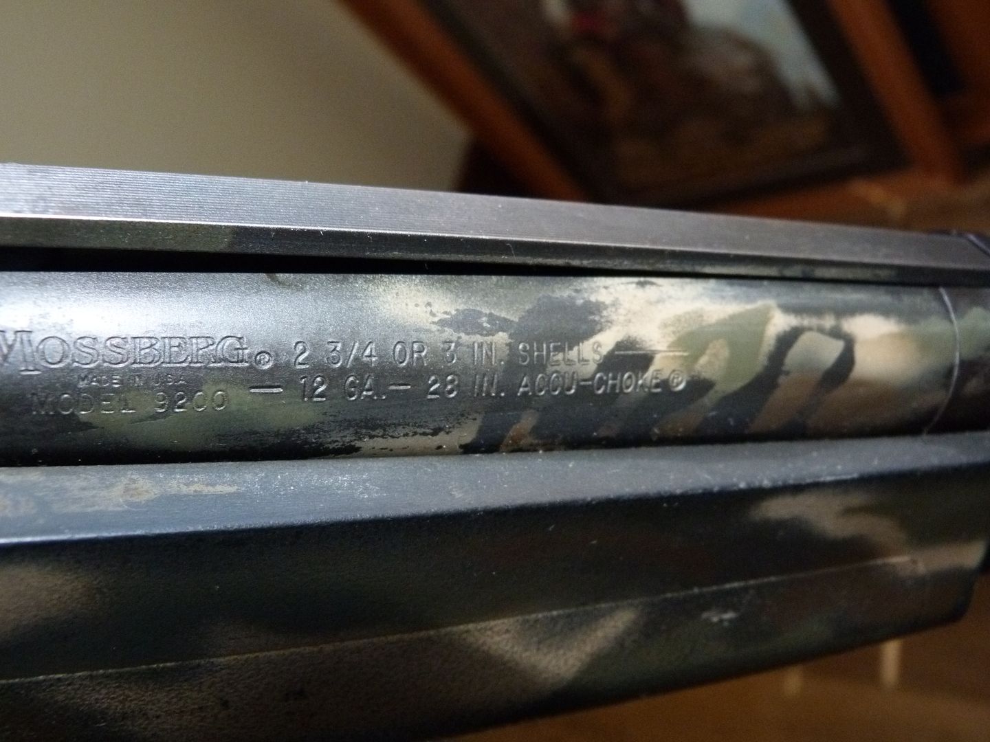 Mossberg 9200 Vent Rib Crown Camo 12 Gauge Semi Auto Shotgun 3