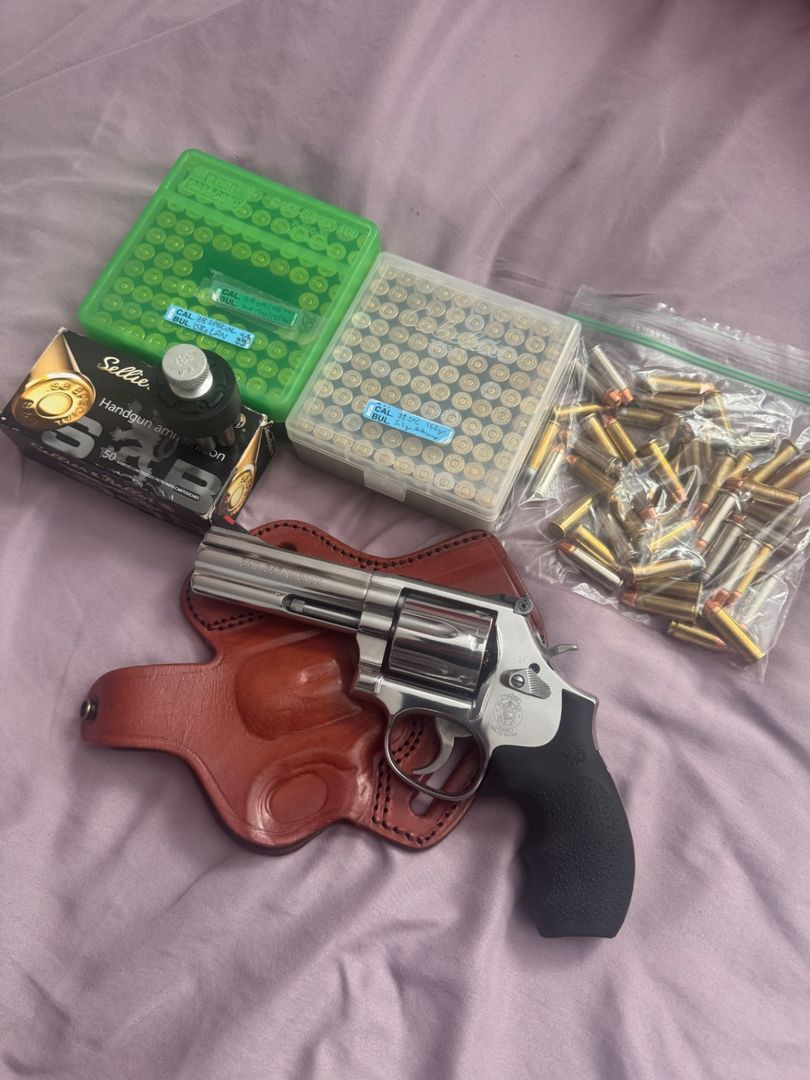 Smith and Wesson 686-6 Plus 7 shot .357 Mag