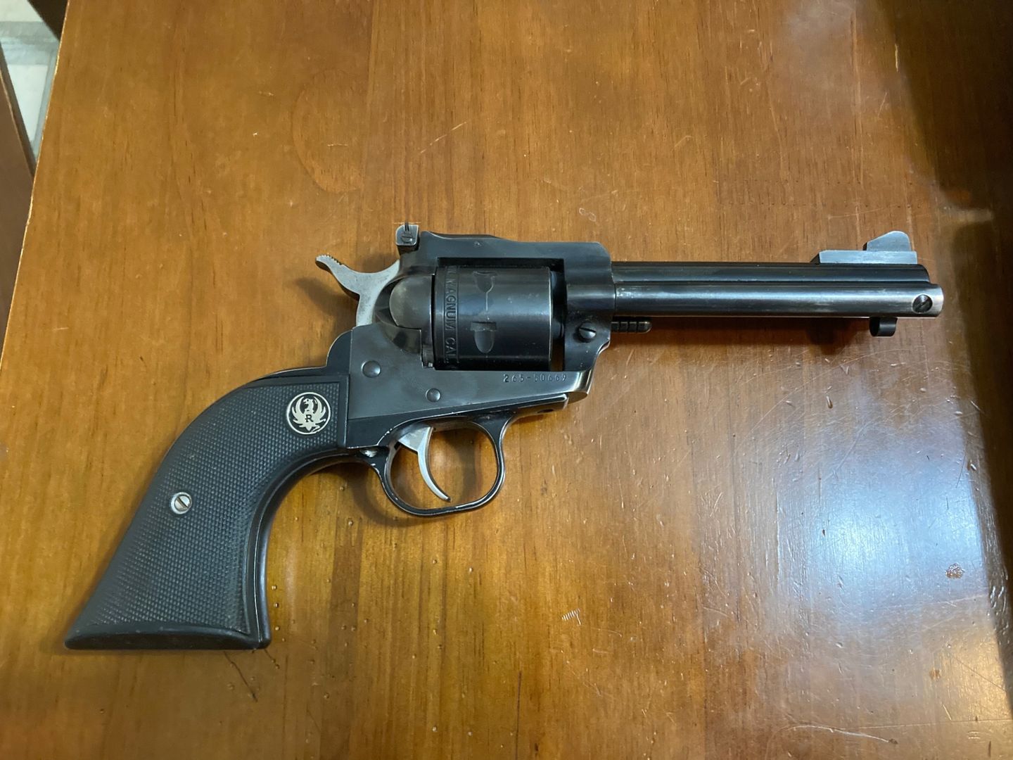 Ruger Single-Six 22 LR / 22 Mag 2